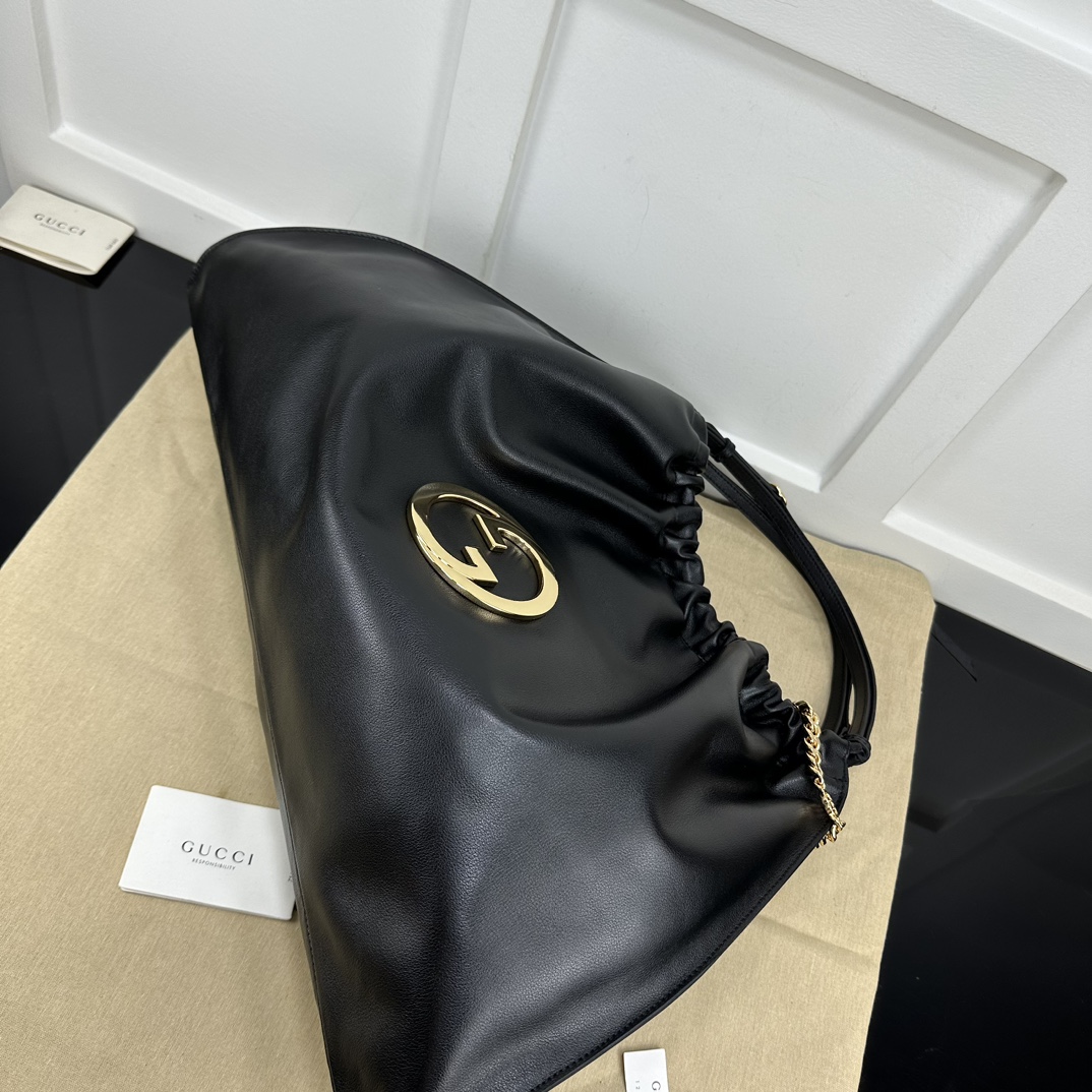 Gucci Shopping Bags